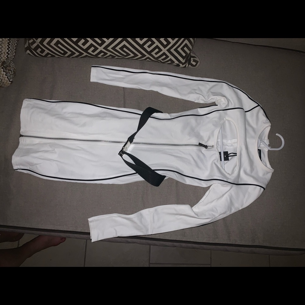 Brand new Manière dress with tags attached. - Picture 2 of 4